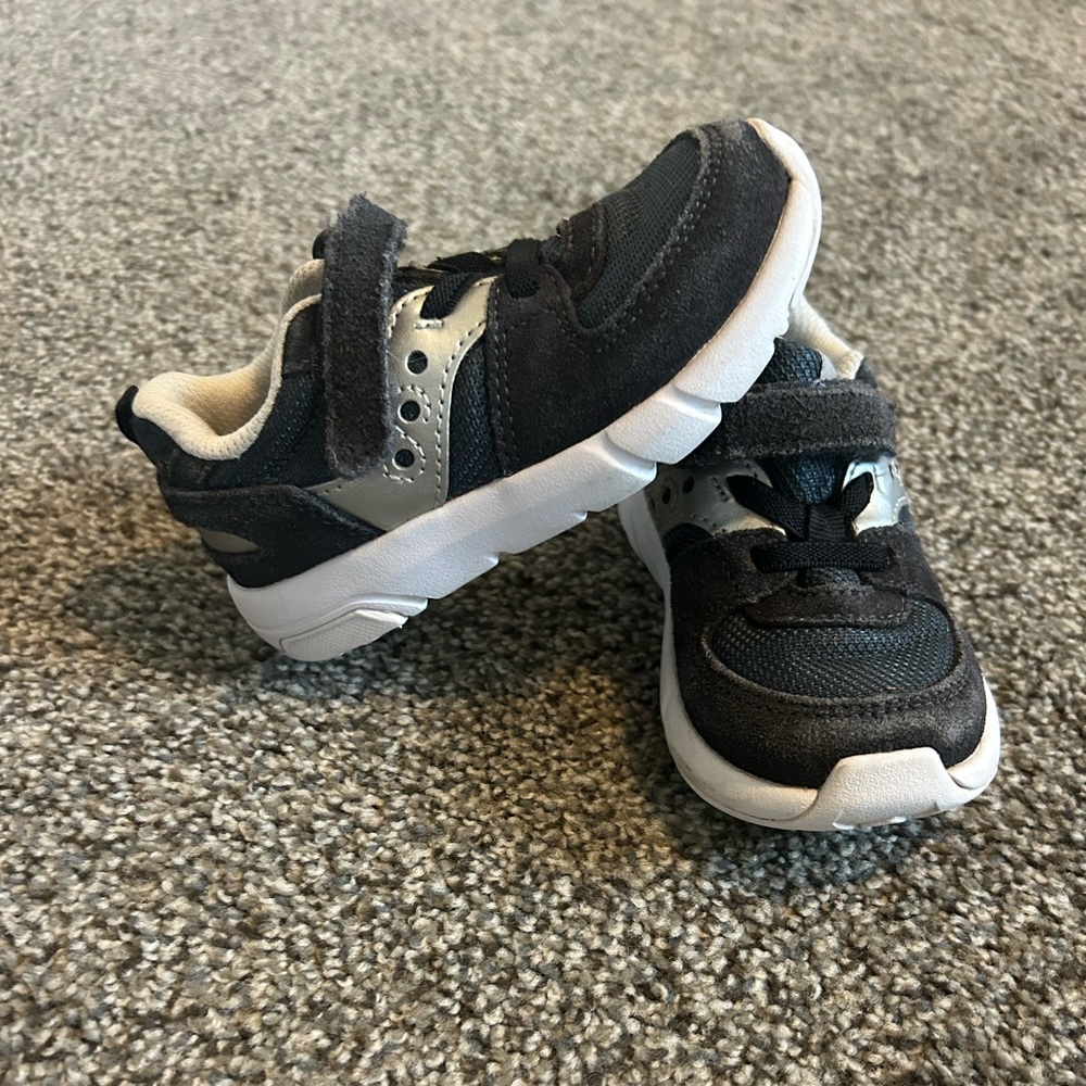 Saucony Toddler/Little Boy's Jazz-Lite-6.5W Sneakers